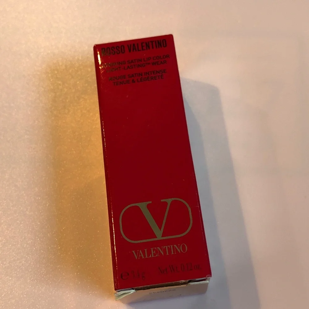 Authentic in box Valentino Rosso Satin Lip Color - Rouge Satin